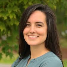 Karen Wickman's Instagram, Twitter & Facebook