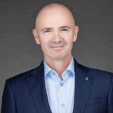 Mark Dewolf's Instagram, Twitter & Facebook