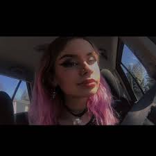 Devatican Rose Kasper (@h3xtless.bxby) · Instagram 照片和视频