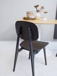 Kunststoff Stuhle Smilla 2 Stuck Westwingnow Video Video Plastikstuhle Stuhl Holz Wohnaccessoires