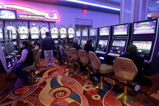 lavish-luck-casino