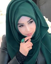 Image May Contain 1 Person Closeup Basortusu Modasi Islami Moda Stil