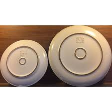 Where do they make the heath coupe plates? Mid 20th Century Heath Ceramics For Frank Lloyd Wright Design Prototype Plates 4 Pieces Chairish