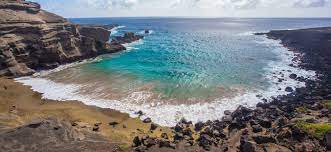 The big island green sand beach is near the southern tip of the island, about an hour from our rainforest resort volcano inn. Papakolea Green Sand Beach Big Island Guide