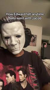 Cómo Edward se siente cuando Bella está con Jacob