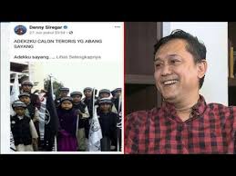 Seruput dulu, ah.** sumber : Teror Denny Siregar Terhadap Anak Santri Salam Online