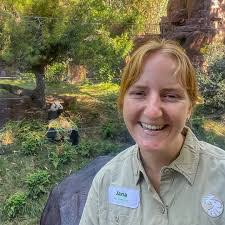 Molly Martell's Instagram, Twitter & Facebook