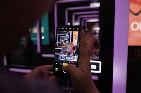 Berikut penjelasan medisnya ini bedanya demam. Lebih Dekat Dengan Reno Seri Smartphone Terbaru Oppo Dailysocial