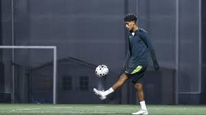 Real Madrid and PSG compete for Manchester United teen JJ Gabriel