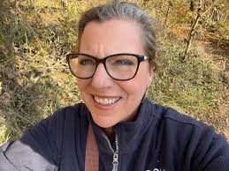 My dear friend, Vicki Bissett Rhea, has been encouraging me to join, so I  just did. I'm starting with a great photo, taken some years ago, of two  more dear friends and