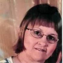 Diane Plaisance's Instagram, Twitter & Facebook