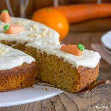 Dieser möhrenkuchen mit mandeln ist besonders zu ostern sehr beliebt. Saftiger Karottenkuchen Ohne Mehl Optional Zuckerfrei Und Vegan Kochtrotz Lieblingsrezepte Fur Dich Mit Tausch Zutaten