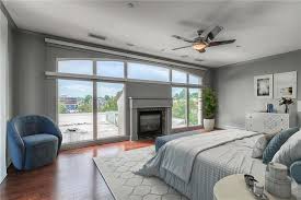 Patrick mahomes is heading into the offseason thinking about football, not contract negotiations. Chiefs Qb Patrick Mahomes Selling His Kansas City Penthouse Realtor Com