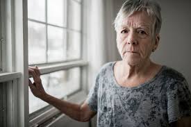 La maladie d'alzheimer est une maladie fréquente chez le sujet âgé et l'une des grandes causes de décès dans cette population. Alzheimer Une Journee Pour Briser Le Tabou A La Une Destination Sante