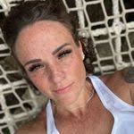 Brandie Davis's Instagram, Twitter & Facebook