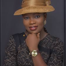 What 's the past form of ( learn )? A. learned B. learnt C. learning D. (A  &B)