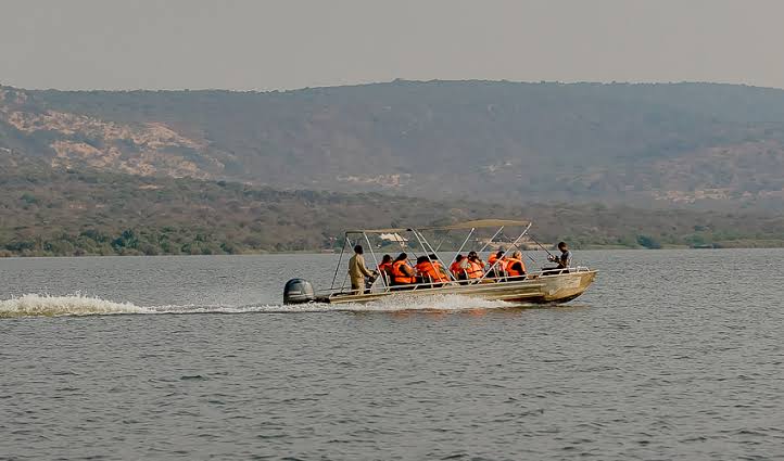 Car rental to Lake Kivu Rwanda : Book With Certified Local Guides - Gorilla  Trekking and Tours with Rwanda Rent Car 