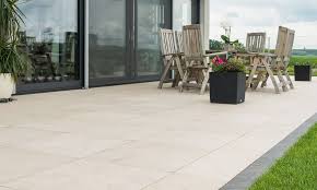 Belgard Crema Luna Google Search Back Garden Design Outdoor Solutions Outdoor Living