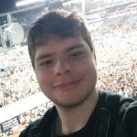 100+ perfiles de «Daniel Tomas»