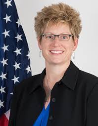 Robin Dale's Instagram, Twitter & Facebook