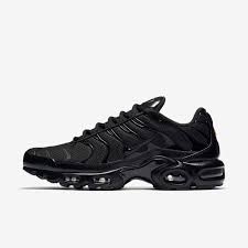 Shades like yellow, orange and blue inspire. Nike Air Max Plus Men S Shoe Nike Lu