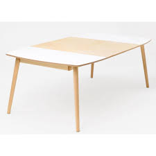 Kiefer verchromt lack weiß kolonialfarben.doch wenn sich freunde oder familienmitglieder zum kaffee und kuchen ankündigen, droht es an einem kleinen tisch schnell eng zu werden. Ausziehbare Kuchentisch Aus Holz Skandinavisches Design