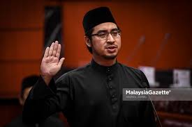 Is this what syed naquib had taught? Polisi Syed Saddiq Mungkin Diteruskan Wan Ahmad Fayhsal