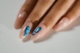 Acrylics—or acrylic french tips at least—may have only been popular among my cohort during our college years at akiko nails, a set of acrylics cost $100, which includes a solid color coat of gel. Which Press On Nails Are Best For Manicures At Home The New York Times