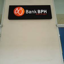 Working at bank bph glassdoor co uk. Photos At Bank Bph Stare Miasto 0 Tips