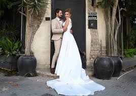 אולי היא עושה דווקא לאבא גדעון סער? Cbn T11 E5sovm