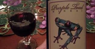 Black And Bruised Wine Purple Toad Winery Black And Bruised Red Wine Slightly Sweet Really Good From Paducah Kentucky Usa Cbn Wine Drinks Favorite Wine Wine