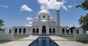Bertempat di dewan gamelan, primula beach resort malam bersejarah ini adalah yang paling dinantikan oleh ahli kelab. Temui Permata Tersembunyi Pekan