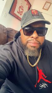 Darnell Pearson (@djbigshow1) • Instagram photos and videos