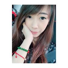 🥰媽媽與女兒最佳約會選擇──《公主百分百1》魔鏡冒險➪https://www.opentix.life/event/1833694085169741825  經典回歸！風動今年再度為大家帶來深受親子觀眾喜歡的《公主百分百》第一集－魔鏡冒險！內容爆笑又歡樂，演出曲目經典又耳熟能詳🎶🎵 不僅現場的小觀眾看得  ...