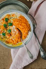 Recette De Soupe De Lentilles Au Curry Tomate Et Coco En 2020 Dahl Lentilles Corail Lentilles Corail Dahl Lentilles