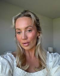 ELLE (@elleswift) • Instagram photos and videos