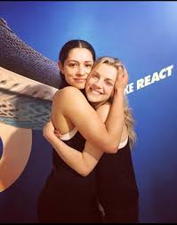 Chicago - Kara Killmer Returns to Acting Nearly Two Years After Chicago  Fire Exit (Full information 👇 💬 ) | Facebook