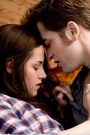 Hello everyone 😊 I'm new to the group and I'm a big fan of the Twilight  Saga movies.I've watched all the movies several times and they're all  great.I simply adore Bella and