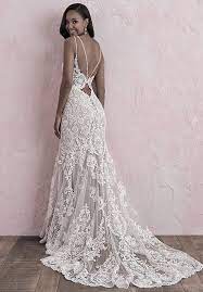 3269 Sheath Wedding Dress By Allure Romance Weddingwire Com Romance Wedding Dress Wedding Dresses Backless Wedding Dress