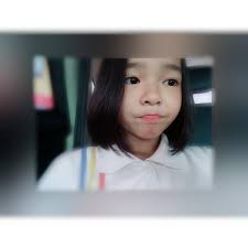 Hui Ling updated her cover photo.