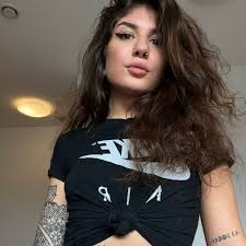 nacktschneckee - 4based, 4based girls, 4based frauen, 4based sexy frauen,  onlyfans girls, deutsche onlyfans, onlyfans deutschland,