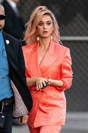 During an interview with jimmy kimmel, luke bryan talked about the baby gift he gave katy perry. Katy Perry Looks Amazing In A Peach Suit As She Arrives At Jimmy Kimmel Live In Hollywood California 120220 7
