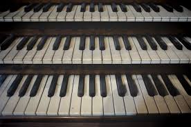 Résultat de recherche d'images pour "instrument de musique piano"