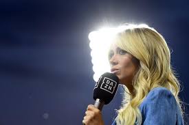 Giulia diletta leotta (catania, 16 agosto 1991) è una conduttrice televisiva italiana. Dazn Diletta Leotta La Non Giornalista Ecco Perche Non Le Conviene Diventarlo E Le Critiche Di Paola Ferrari