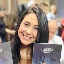 Walkiria Ramirez's Instagram, Twitter & Facebook