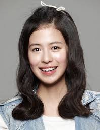 She is an actress, known for seutaui yeonin (2008), joahaejwo (2016) and soosanghan gajungboo (2013). Ji Woo 1997 Dramawiki