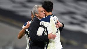 S u n tore diff. Tottenham Nach Sieg Gegen Mancity Tabellenfuhrer England Sportnews Bz