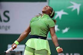 La 31 de ani, mihaela buzarnescu isi impresioneaza fanii nu doar pe terenul de tenis. That Was Kind Of Fun Says Serena After Step Closer To 24th Slam