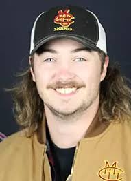 Tyler Weldon's Instagram, Twitter & Facebook