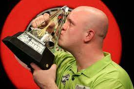 Click pe numele sportului din meniul de sus sau pe țara din meniul din stânga și selectați competiția dorită. Premier League Final Michael Van Gerwen Beats Phil Taylor 10 8 Mirror Online